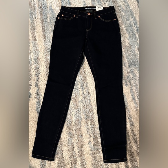 INC Denim Mid-Rise Madison Skinny Jean Tikglo Wash NWT size 2/26S - Picture 4 of 5